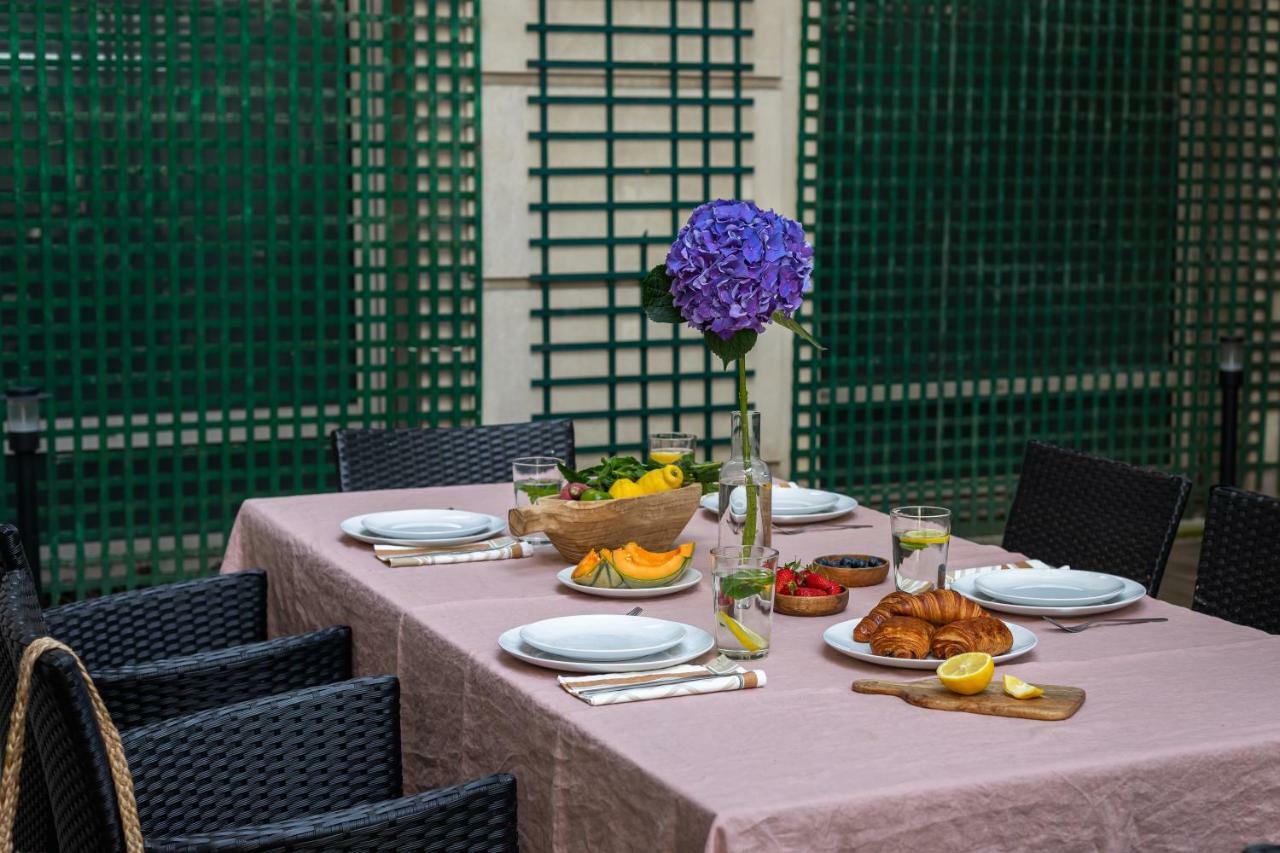 Milestay Champs Elysees Paris Exterior foto